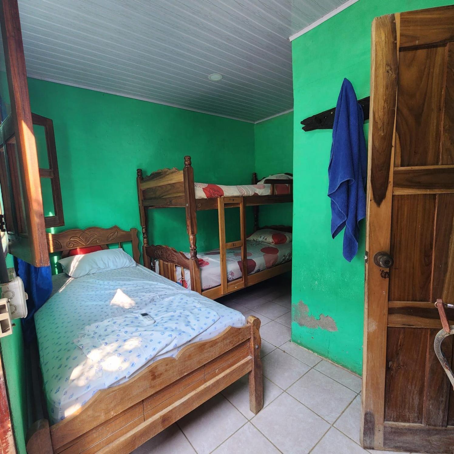 La Cascada Hostel & Restaurant リバス エクステリア 写真